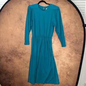 Vintage Chic Teal Long Sleeve Dress